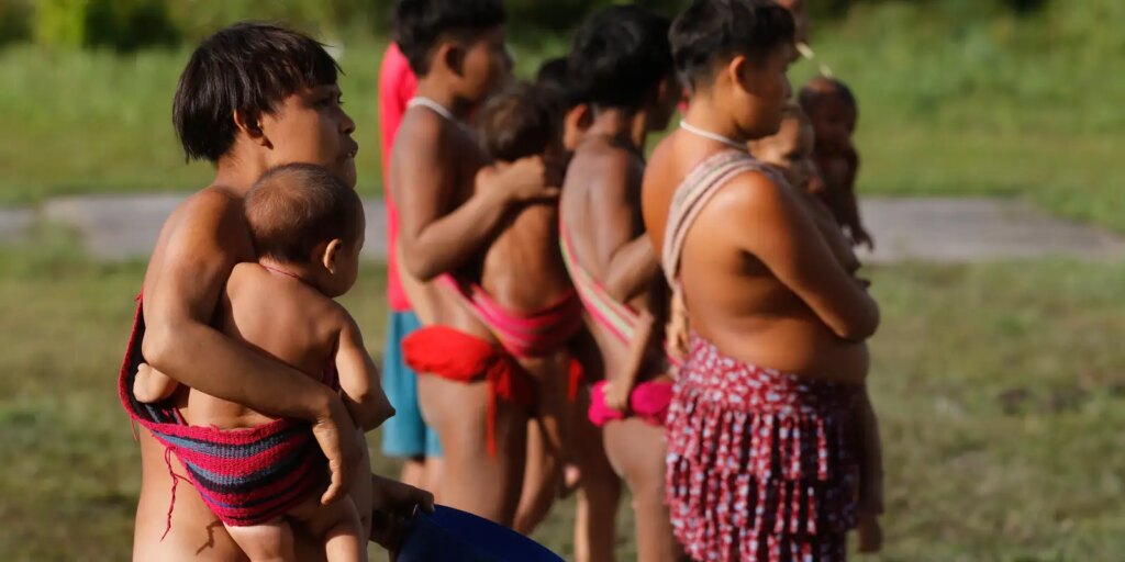 mortes-em-terra-yanomami-caem-27,6%-desde-declaracao-de-emergencia