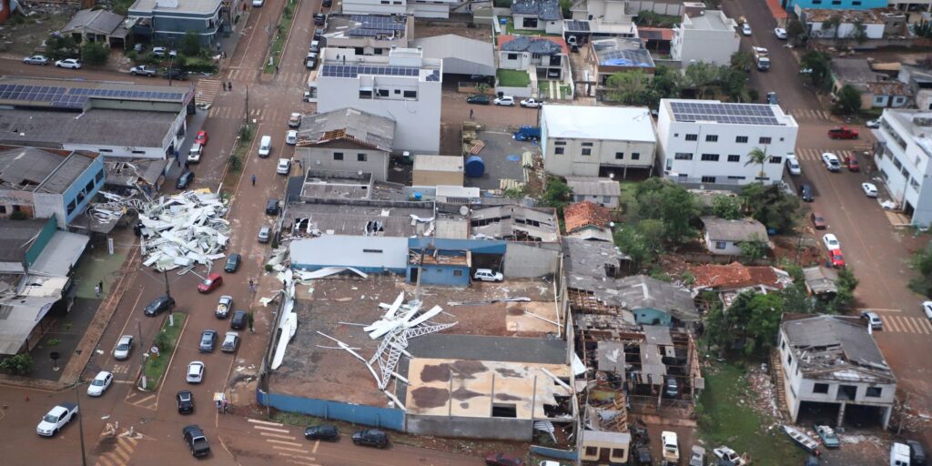 grande-parte-do-parana-esta-em-alerta-para-riscos-de-temporal-e-vento