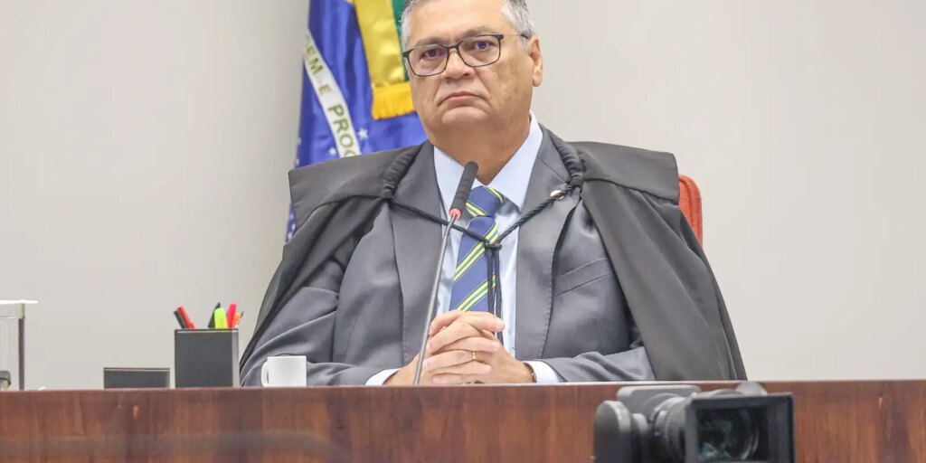 dino-amplia-investigacao-sobre-emendas-para-fundacao-da-lagoinha