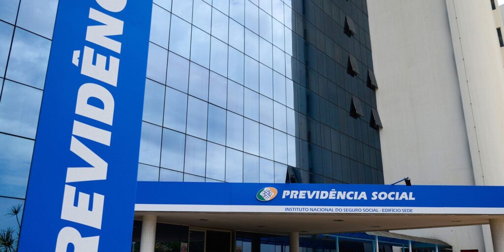 fila-do-inss-cai-16%-em-dois-meses-apos-analise-de-500-mil-processos