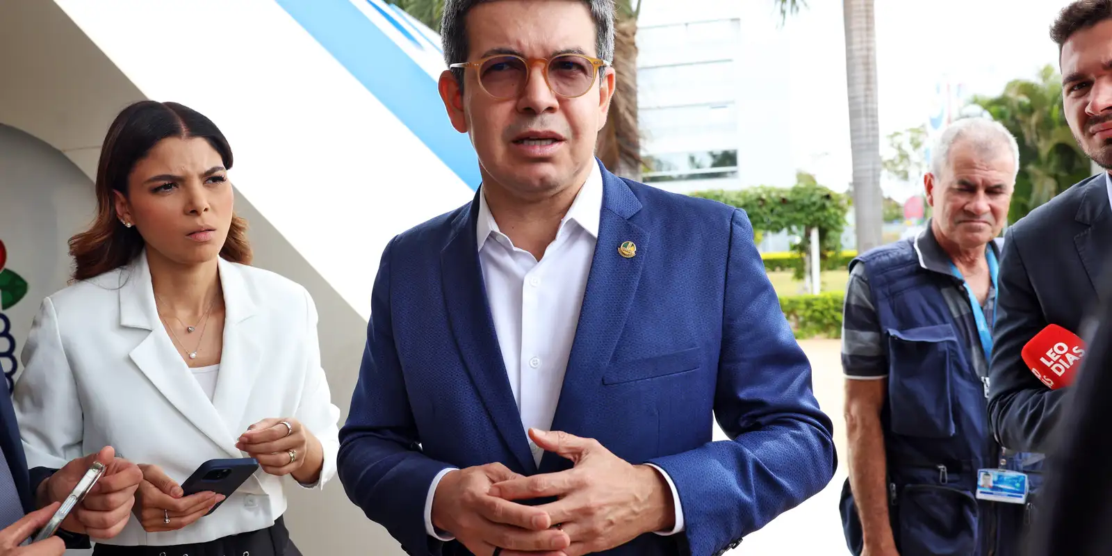 randolfe-rodrigues-afirma-que-governo-deve-indicar-outro-nome-para-stf