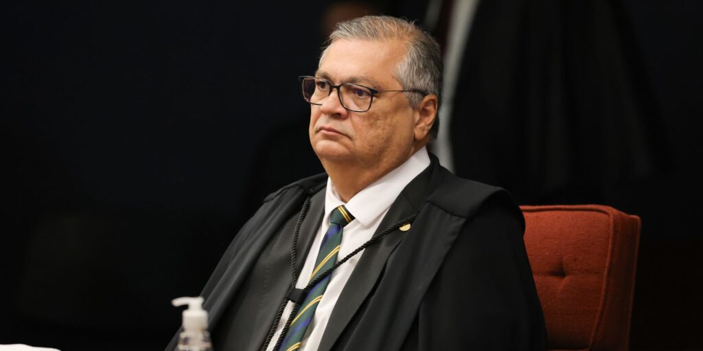 dino-abre-apuracao-sobre-emendas-para-produtora-do-filme-de-bolsonaro