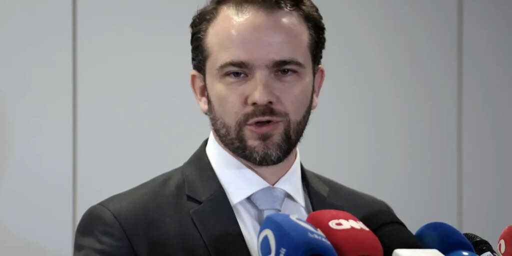 durigan-defende-taxacao-de-ultrarricos-em-agenda-do-g7