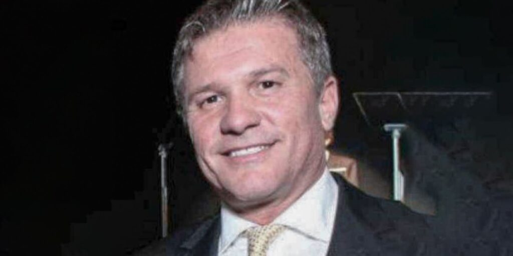 mendonca-vota-para-manter-prisao-de-pai-de-vorcaro;-gilmar-pede-vista