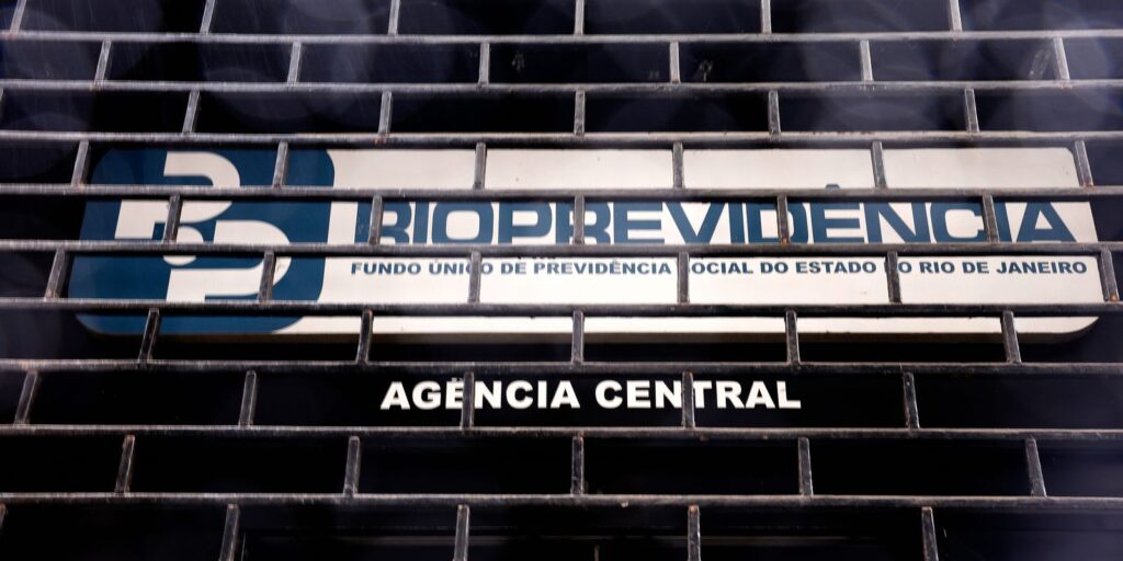 operacao-contra-castro-mira-aportes-de-r$-3,6-bi-em-fundos-do-master
