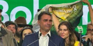 pl-lanca-candidatura-de-flavio-bolsonaro-a-presidencia