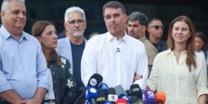 stf-nega-ter-ordenado-buscas-em-enderecos-de-flavio-bolsonaro