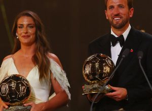 harry-kane-e-alexia-putellas-vencem-premio-bola-de-ouro-de-2026